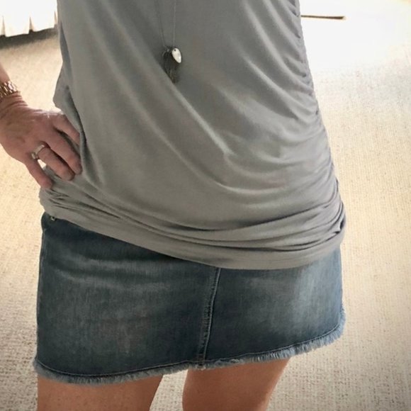 London Jean Frayed Hem Distressed Denim Mini Skirt, size 6 - Picture 7 of 9